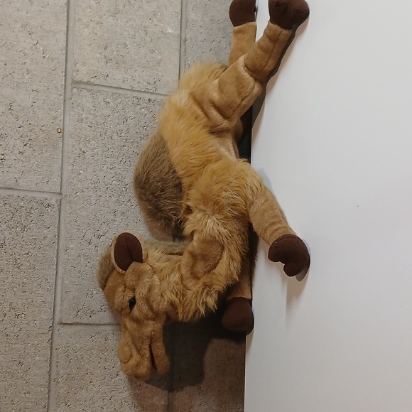 Folkmanis VintageCamel Hand Full Body Puppet Plush Realistic Stuffed Animal - Picture 1 of 6